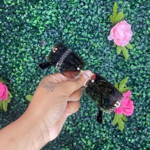 Upscale Sunglass
